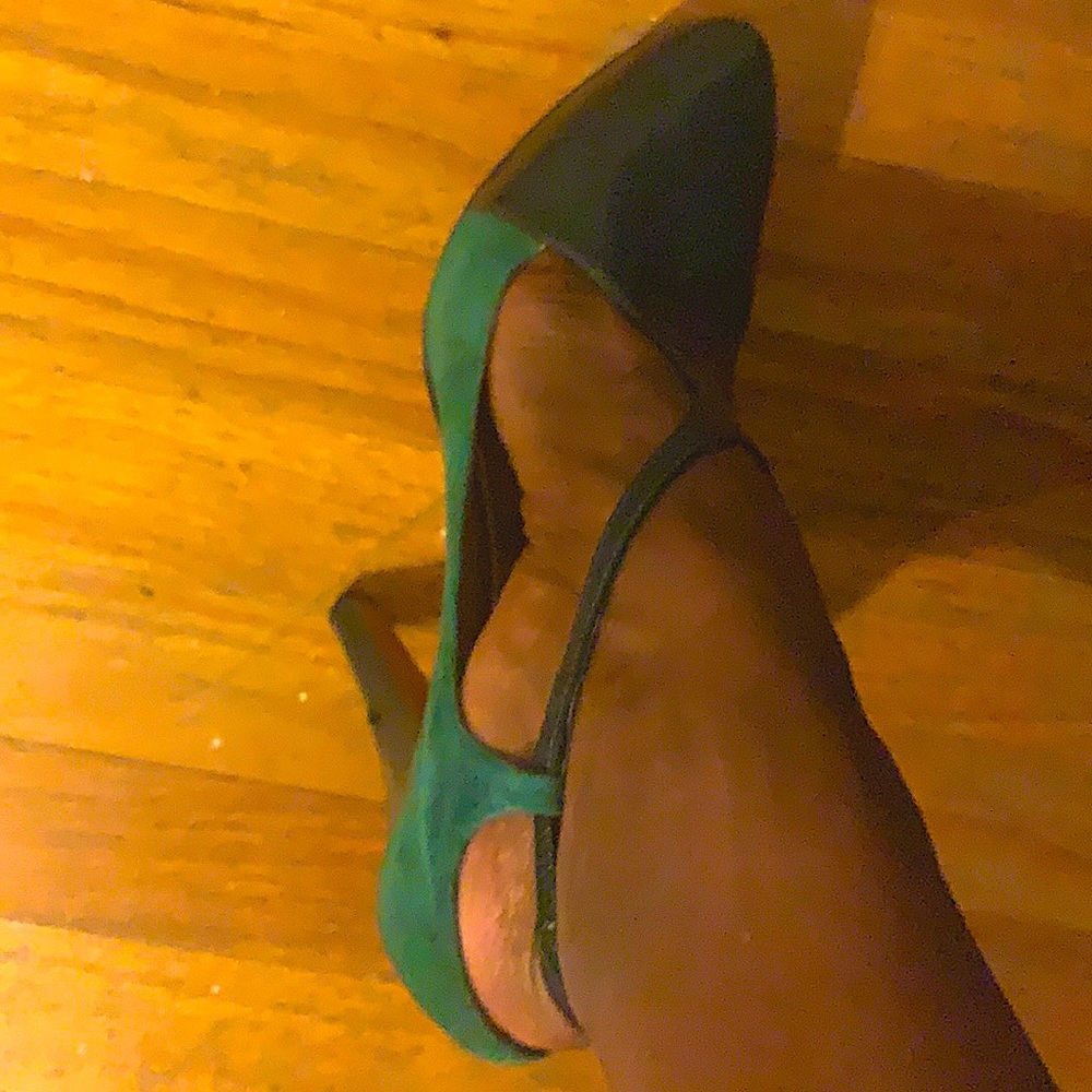 Beautiful Suede and Patent Heels 👠 🤩❤️